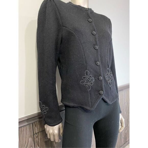 Size L/12/42, black vintage Astrifa 100% wool cardigan black rose style buttons. - Picture 7 of 13